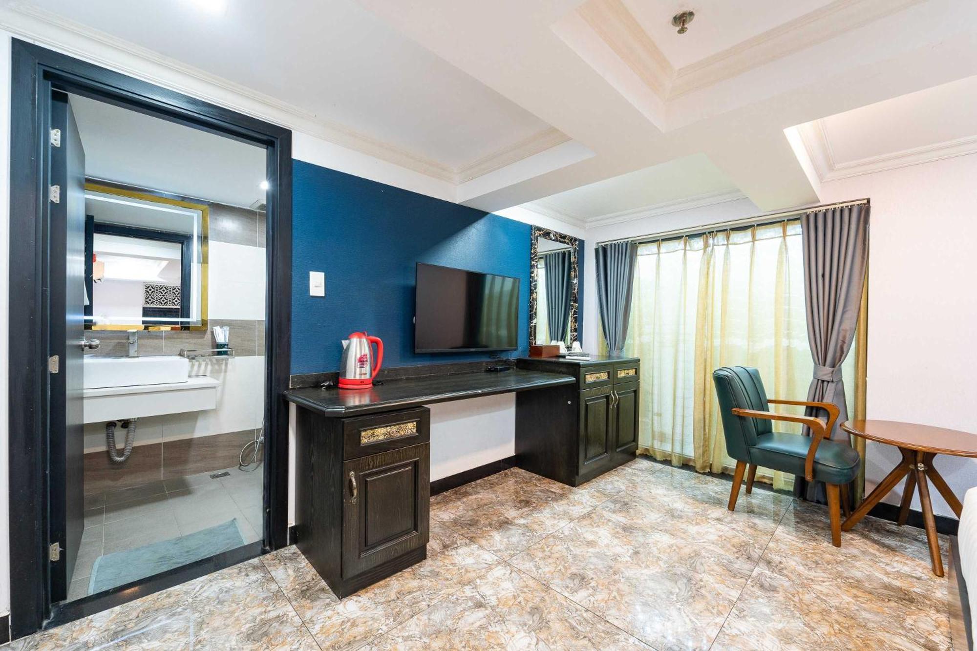 Collection O Havana Airport Hotel Хошимин Екстериор снимка